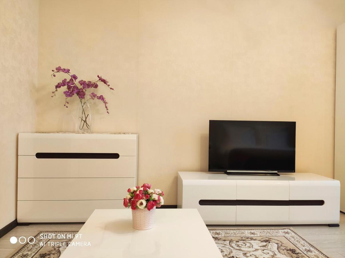 Comfort Apartments - Bright Family Suite Hrodna Exterior foto