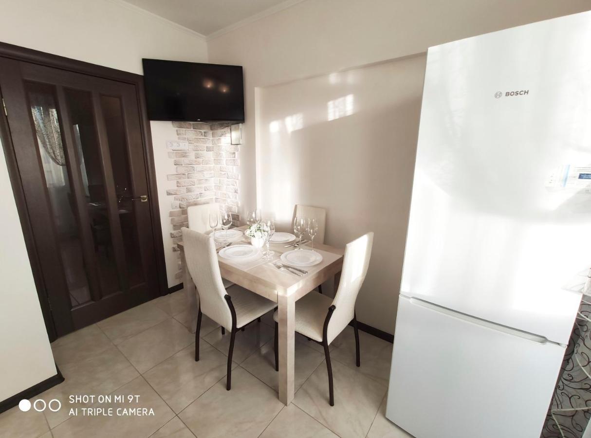 Comfort Apartments - Bright Family Suite Hrodna Exterior foto