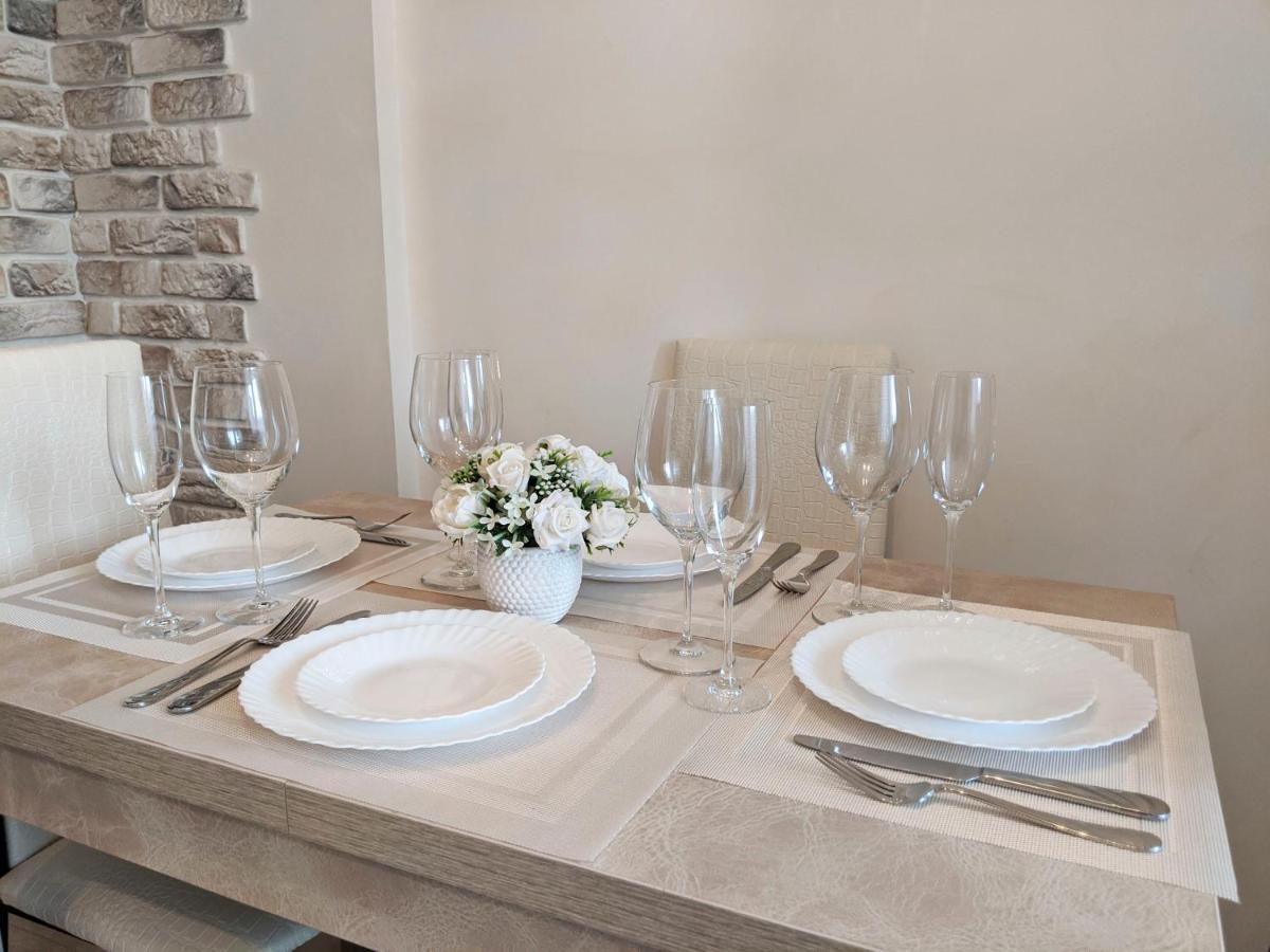 Comfort Apartments - Bright Family Suite Hrodna Exterior foto